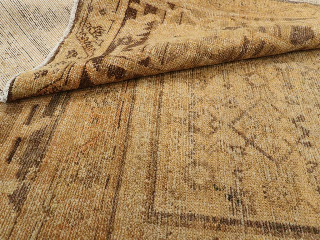 Antique Persian Malayer Carpet, No.17572 - Staging
