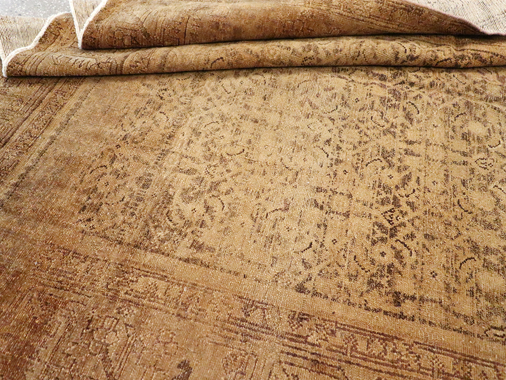 Antique Persian Malayer Carpet, No.17615 - Staging