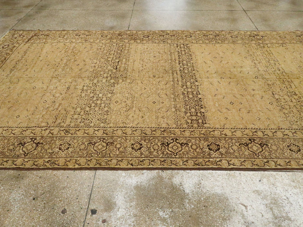 Vintage Persian Malayer Carpet, No.17617 - Staging