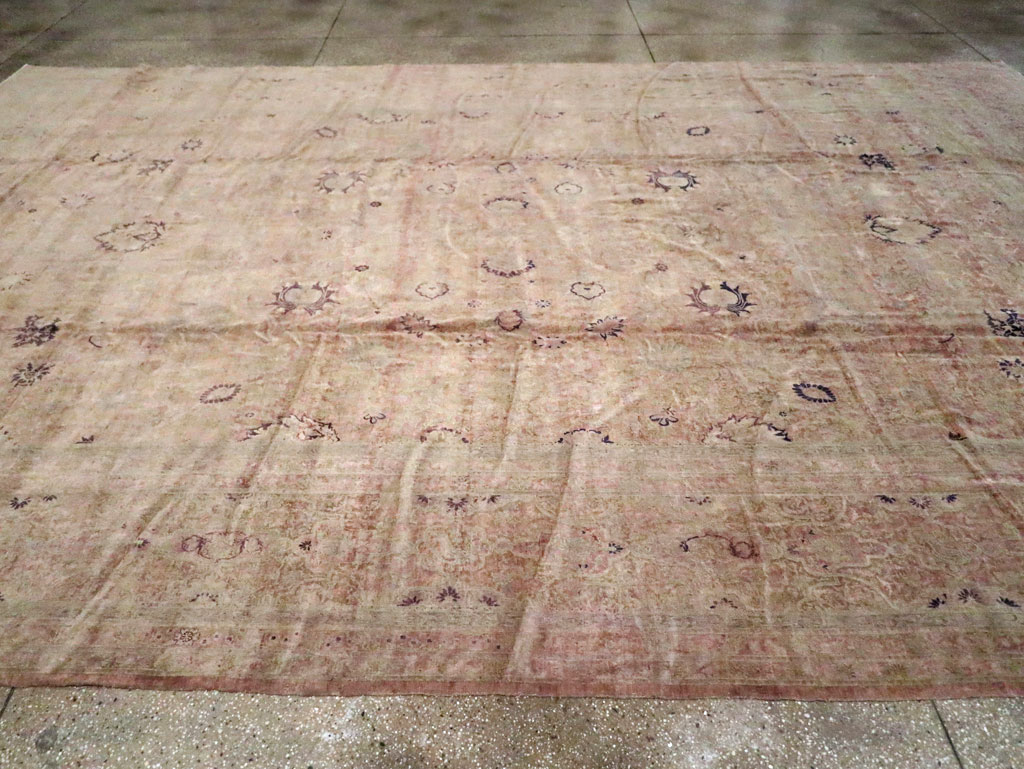 Vintage Turkish Sivas Carpet, No.17654 - Staging