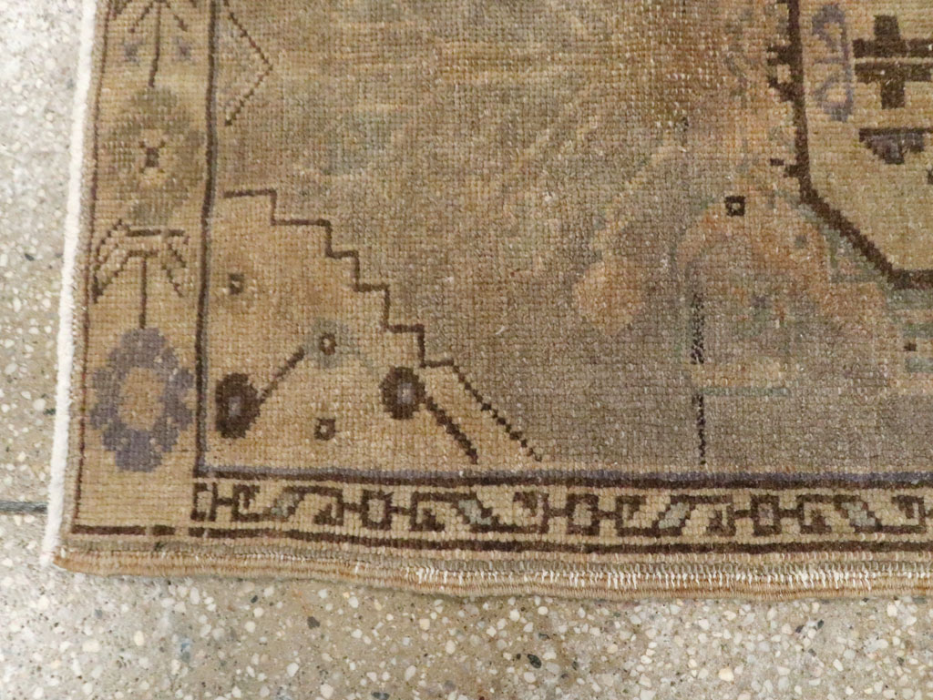 Vintage Turkish Oushak Rug, No.17687 - Staging