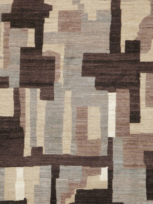 Modernist Persian Tabriz Carpet, No.17696 - Staging