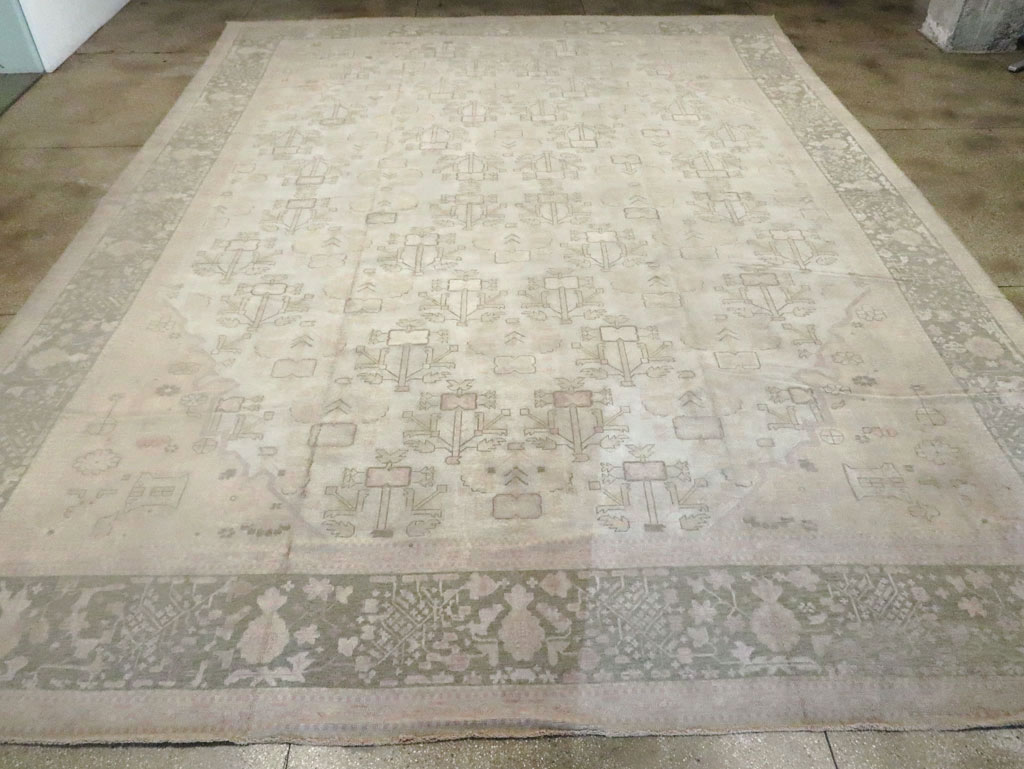 Antique Turkish Oushak Carpet, No.17710 - Staging