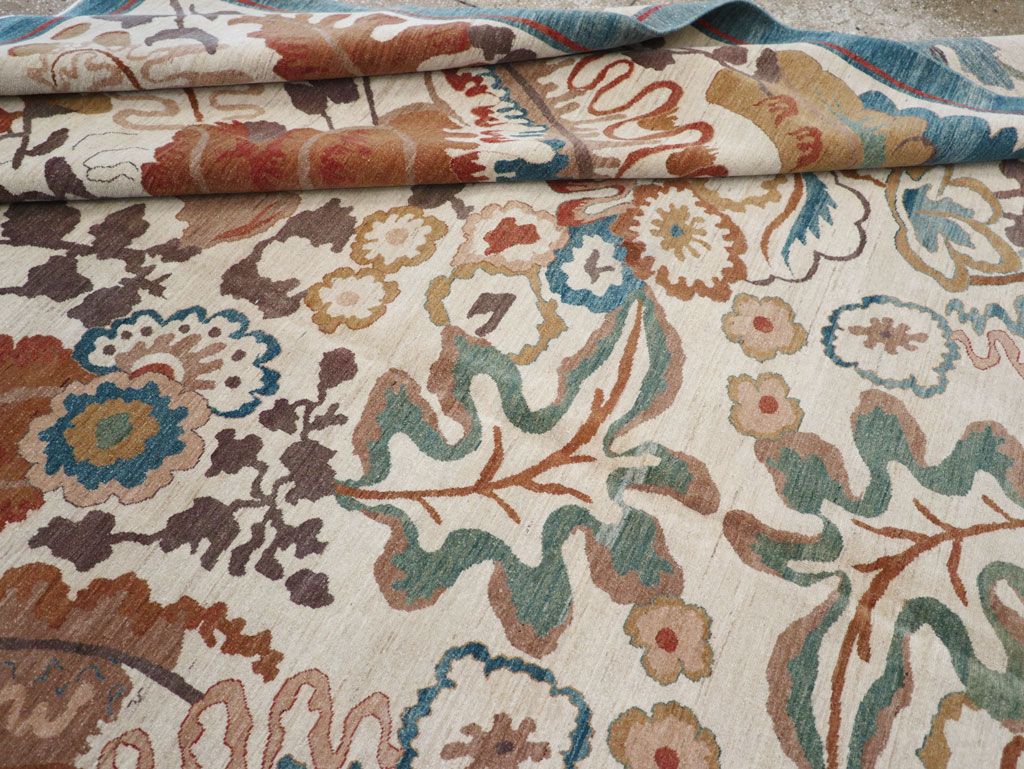 Modernist Persian Tabriz Room Size Carpet, No.17712 - Staging