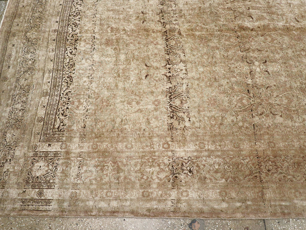Antique Persian Mashad Carpet, No.17746 - Staging