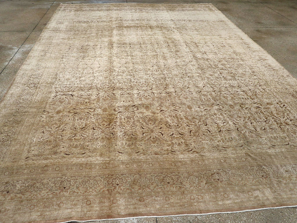 Antique Persian Mashad Carpet, No.17746 - Staging