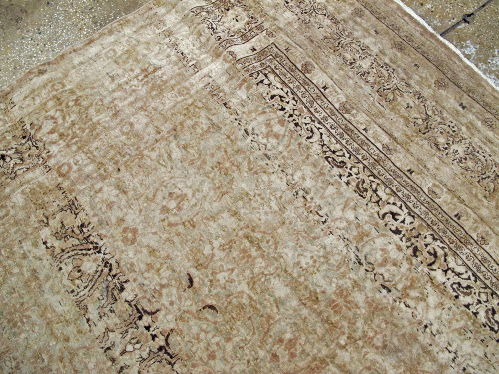 Antique Persian Mashad Carpet, No.17746 - Staging