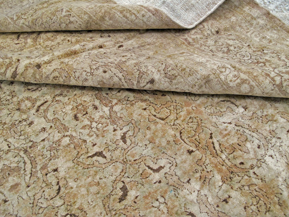 Antique Persian Mashad Carpet, No.17746 - Staging