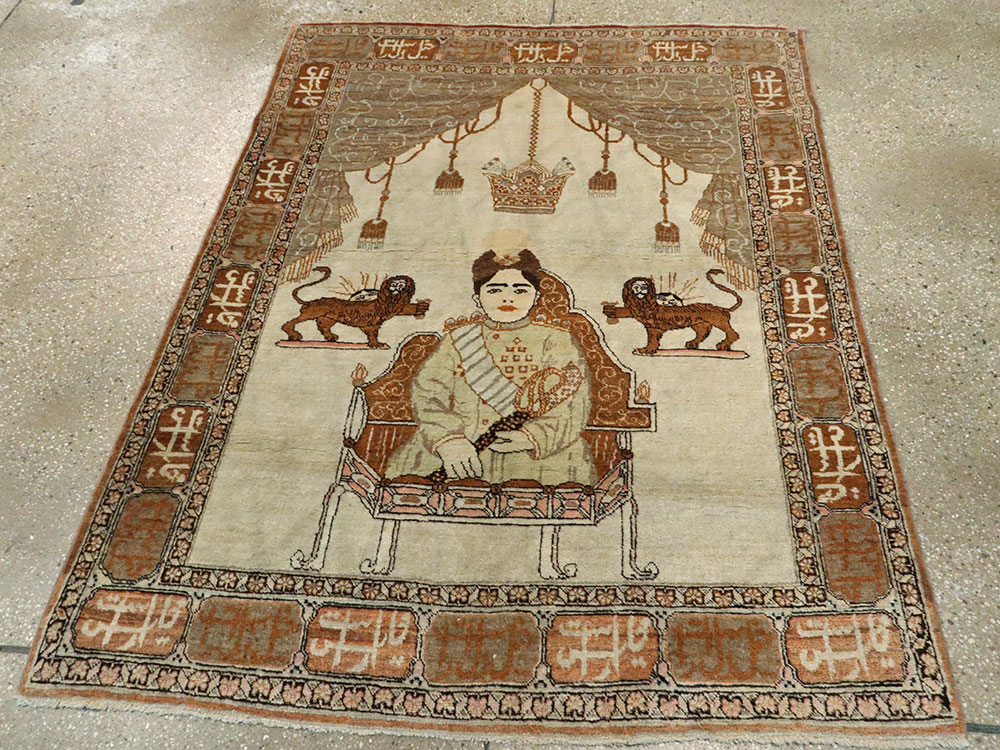 Vintage Persian Tabriz Pictorial Rug, No.17771 - Staging