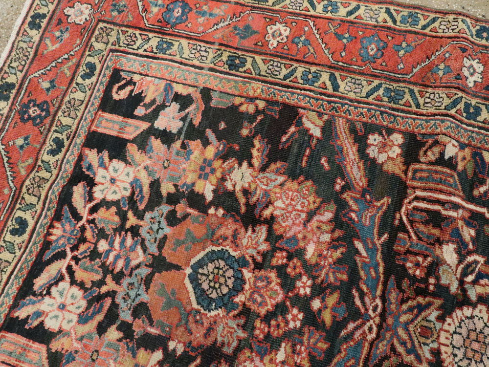 Antique Persian Mahal Carpet, No.17776 - Staging