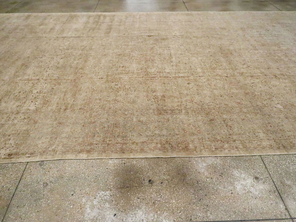 Antique  Persian Mashad Carpet, No.17784 - Staging