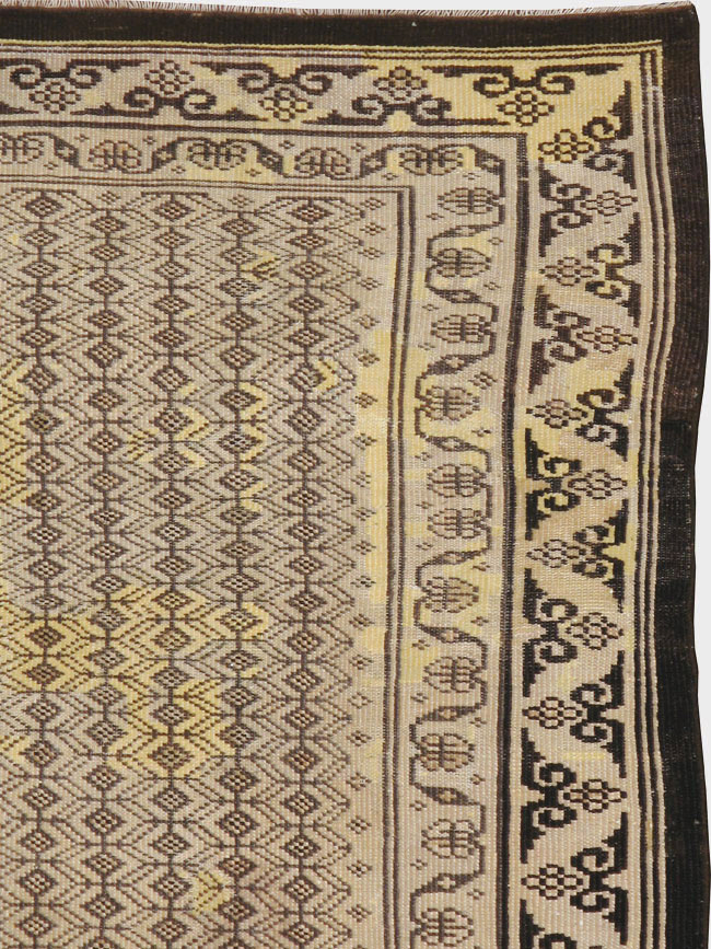 Vintage Indian Agra Rug, No.17800 - Staging