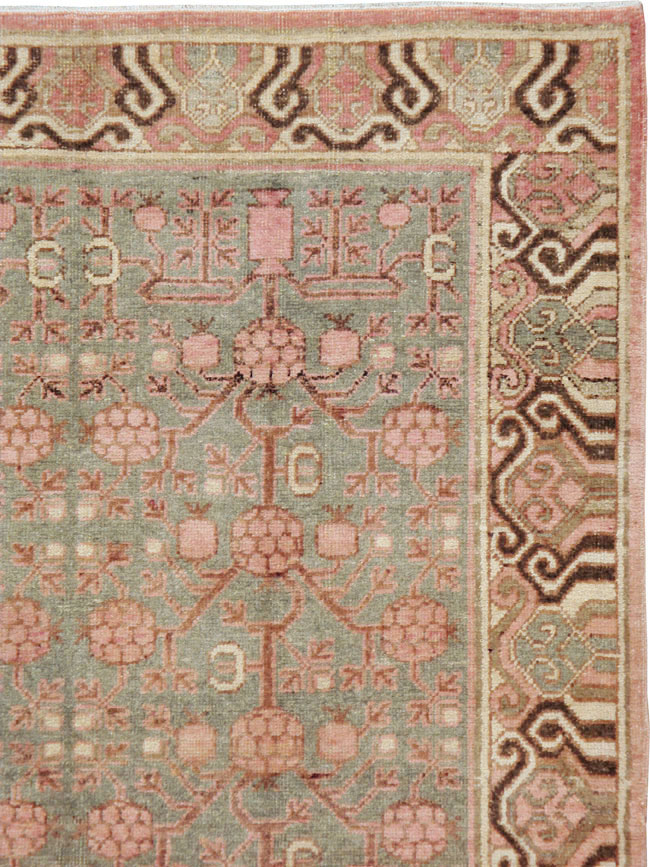 Vintage East Turkestan Khotan Carpet, No.17842 - Staging