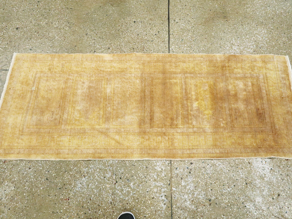 Vintage Turkish Sivas Runner, No.17868 - Staging