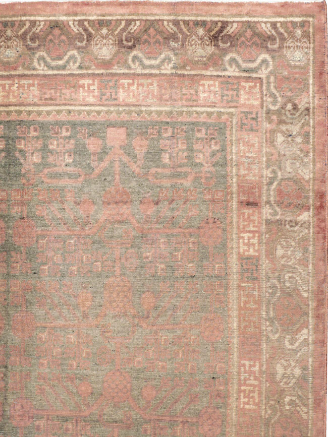 Vintage East Turkestan Khotan Carpet, No.17879 - Staging