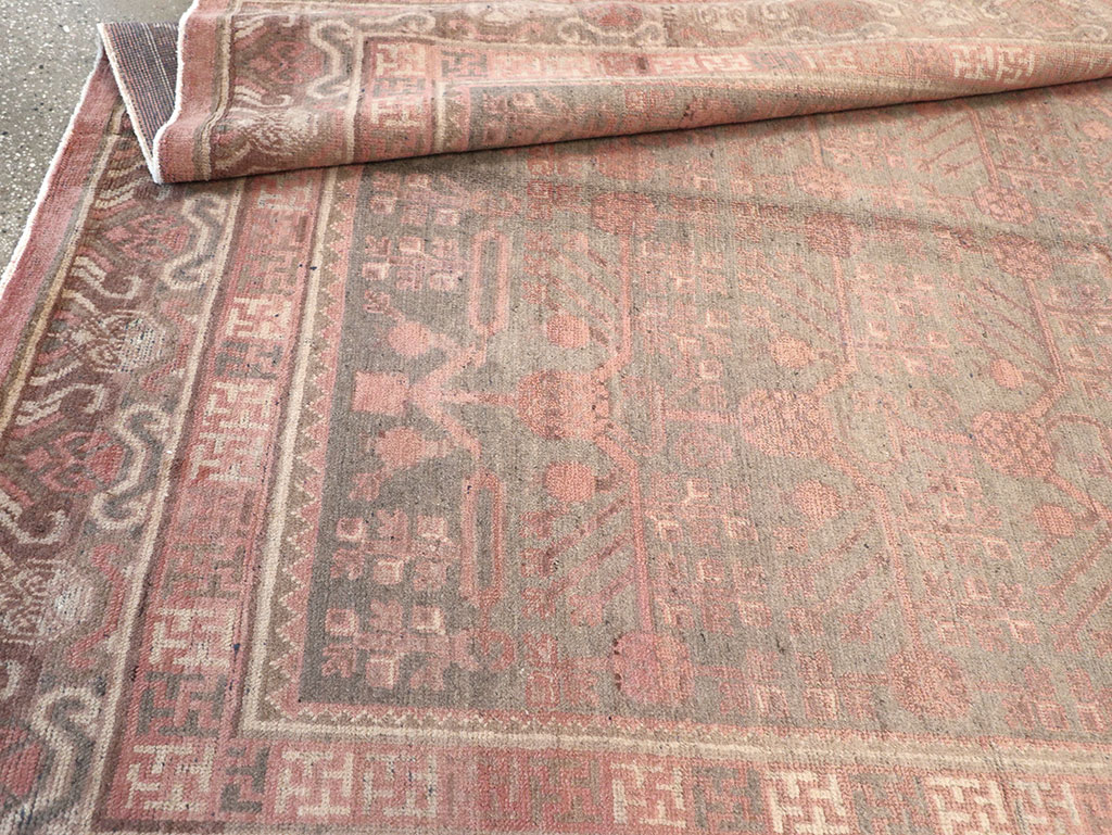 Vintage East Turkestan Khotan Carpet, No.17879 - Staging