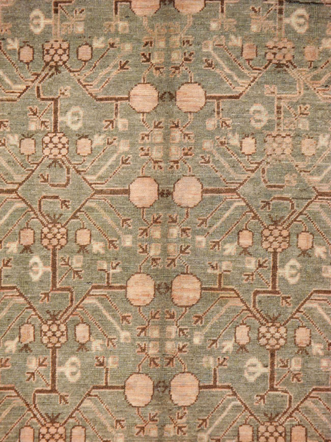 Vintage East Turkestan Khotan Gallery Carpet, No.17880 - Staging