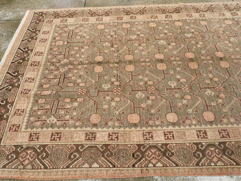 Vintage East Turkestan Khotan Gallery Carpet, No.17880 - Staging