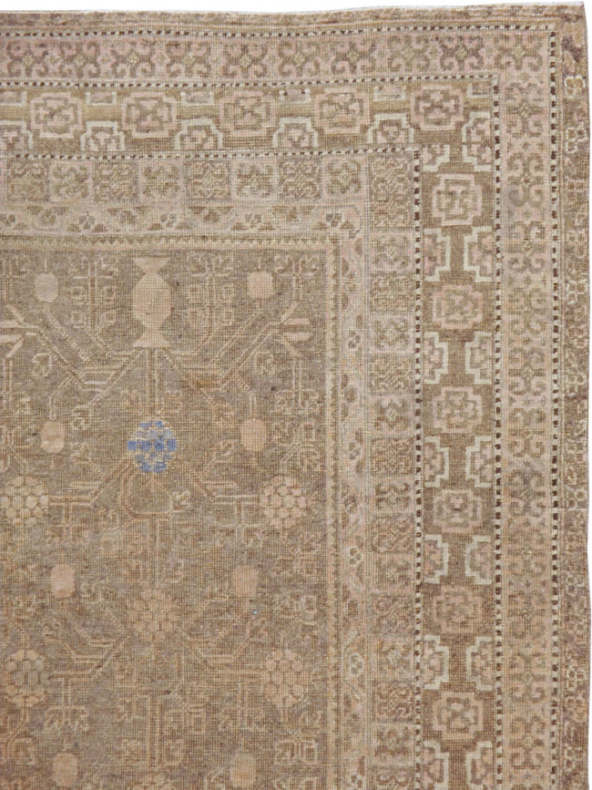 Vintage East Turkestan Khotan Carpet, No.17886 - Staging