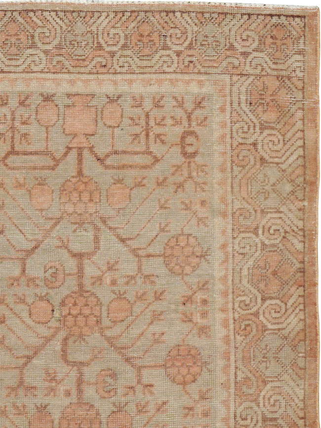 Vintage East Turkestan Khotan Carpet, No.17895 - Staging