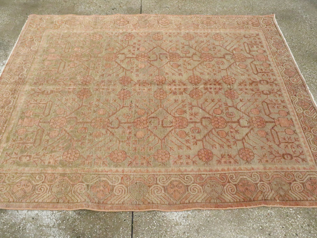 Vintage East Turkestan Khotan Carpet, No.17895 - Staging
