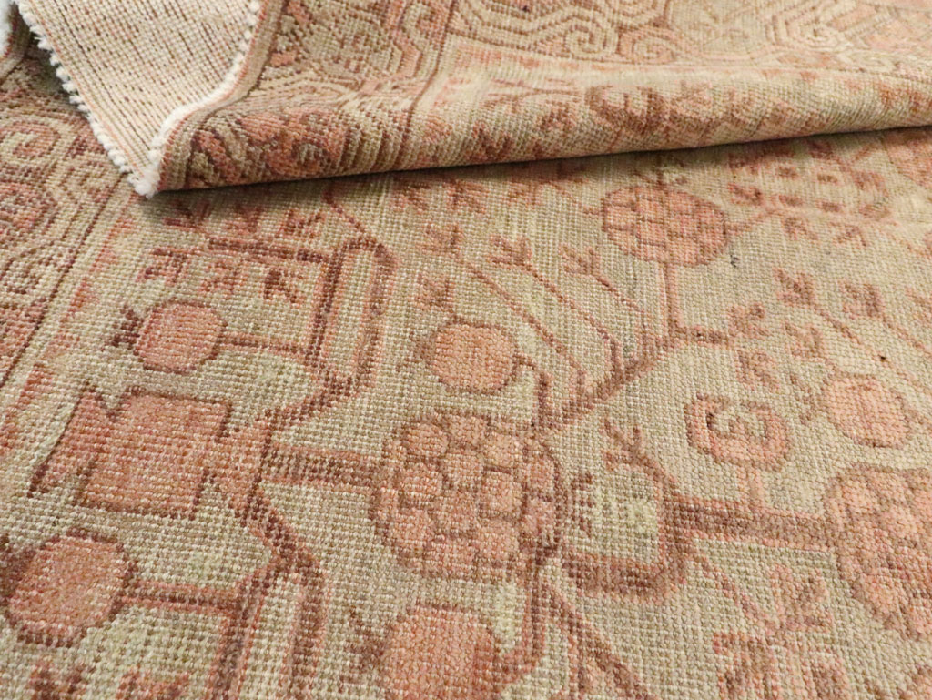 Vintage East Turkestan Khotan Carpet, No.17895 - Staging