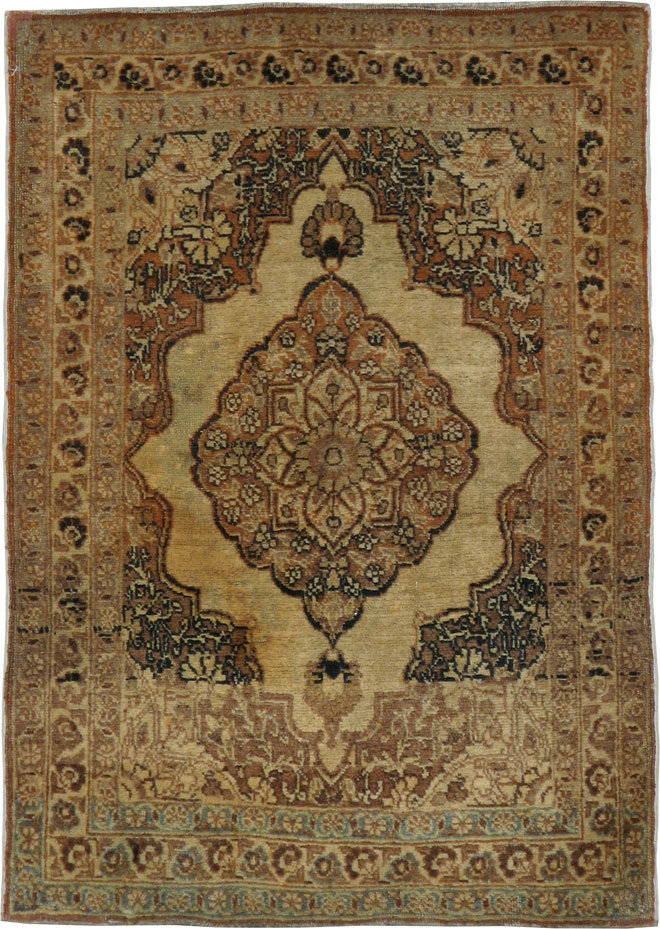 Antique Persian Tabriz Hagi Jalili Rug, No.17919 - Staging
