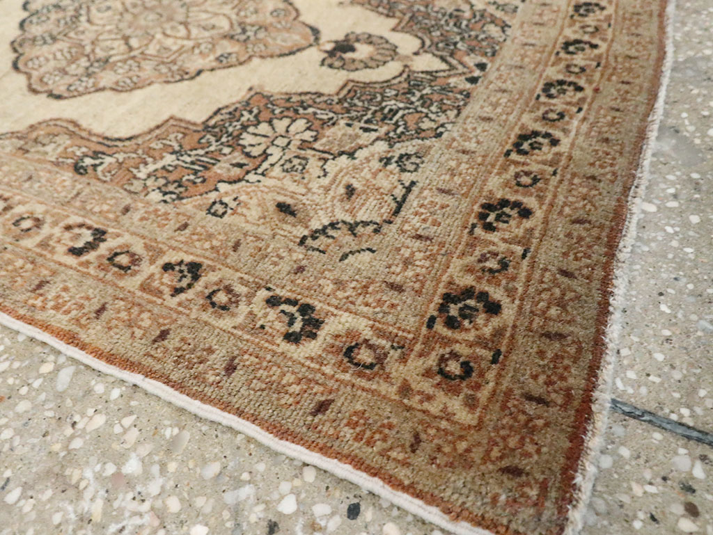 Antique Persian Tabriz Hagi Jalili Rug, No.17919 - Staging