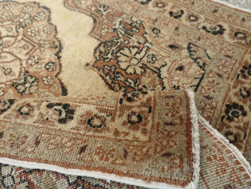 Antique Persian Tabriz Hagi Jalili Rug, No.17919 - Staging