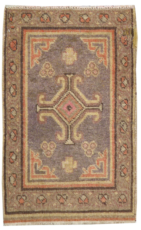 Antique East Turkestan Khotan Rug, No.17920 - Staging