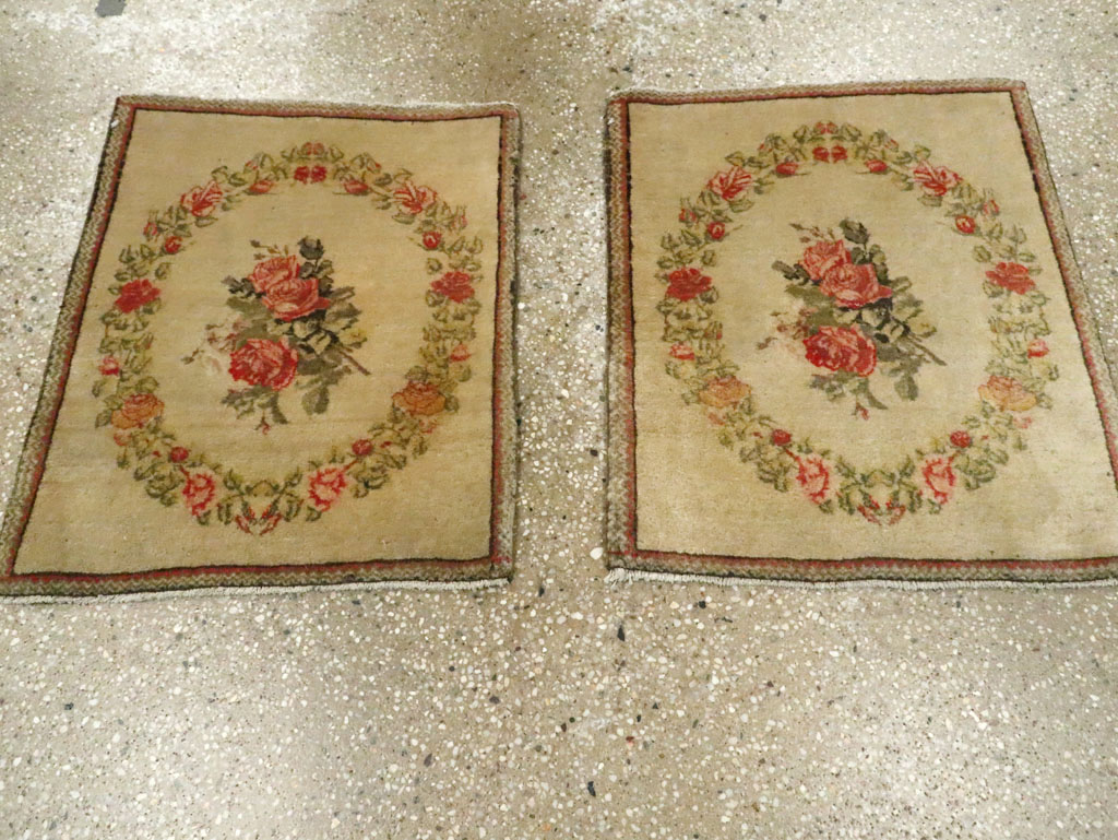 Antique Persian Kashan Throw Rug (Pair: 1 of 2), No.17930 - Staging