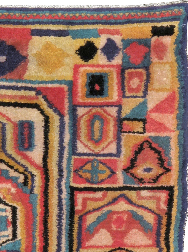 Vintage Persian Tabriz Rug, No.17954 - Staging