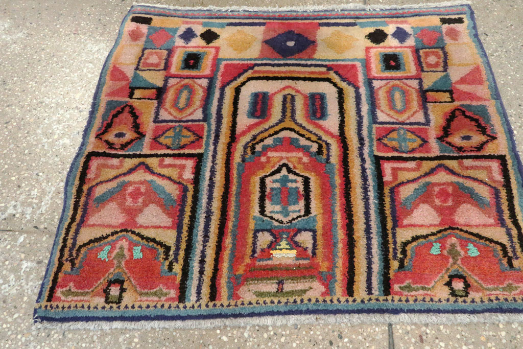 Vintage Persian Tabriz Rug, No.17954 - Staging