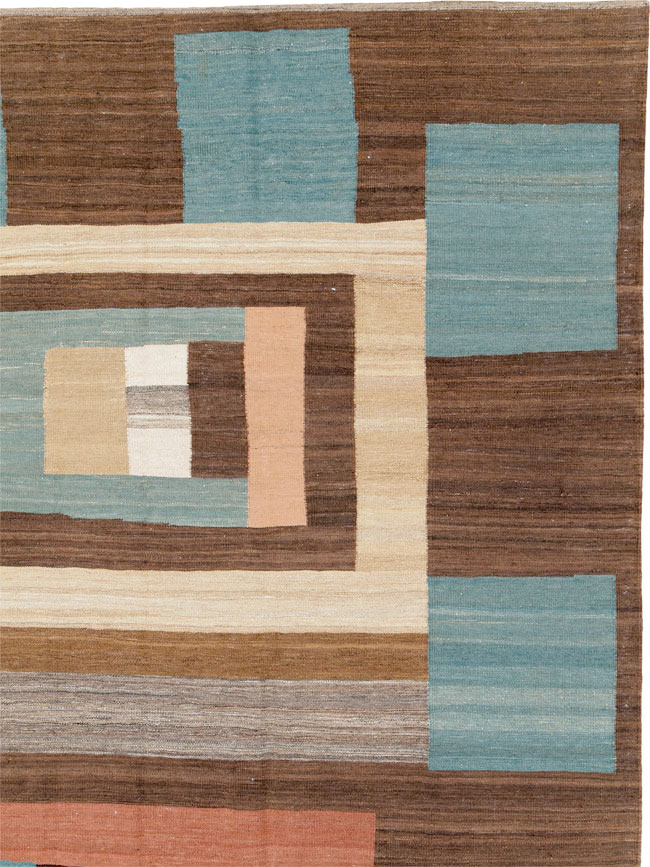 Modern Persian Flatweave Room Size Carpet, No.17967 - Staging