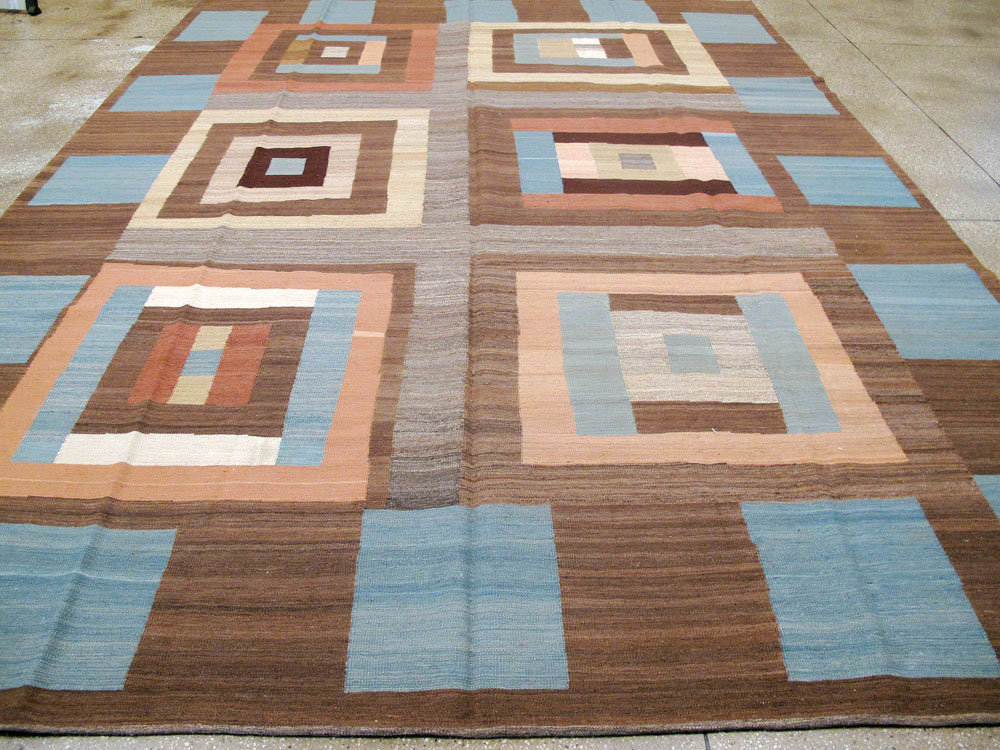 Modern Persian Flatweave Room Size Carpet, No.17967 - Staging