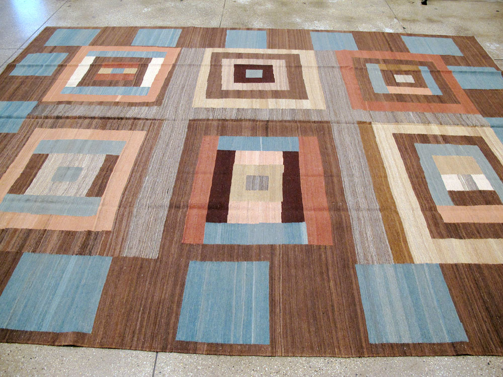 Modern Persian Flatweave Room Size Carpet, No.17967 - Staging