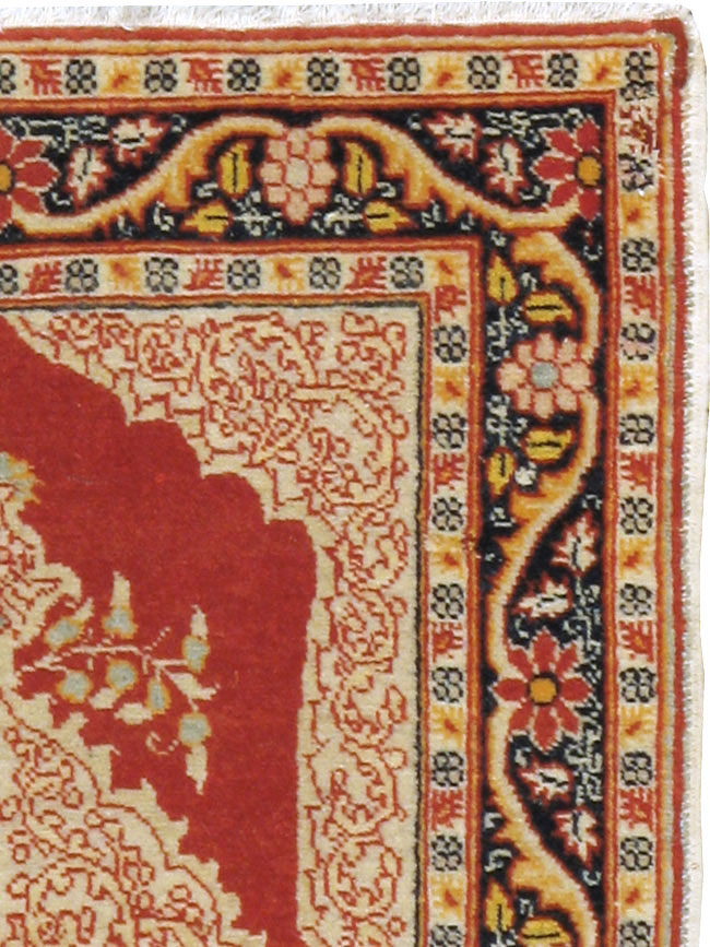 Antique Tabriz Hagi Jalili Rug, No.18020 - Staging