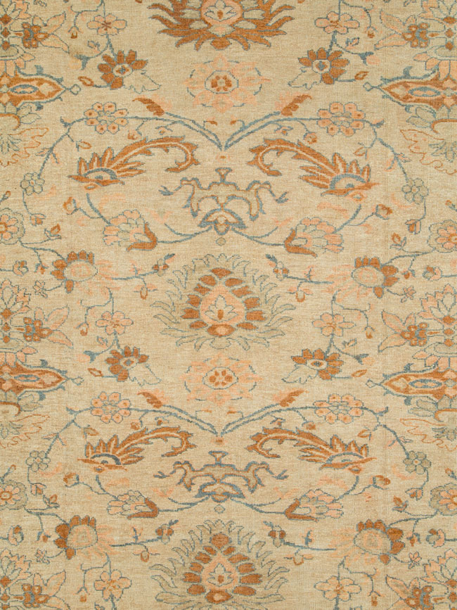 Antique Persian Sultanabad Carpet, No.18068 - Staging