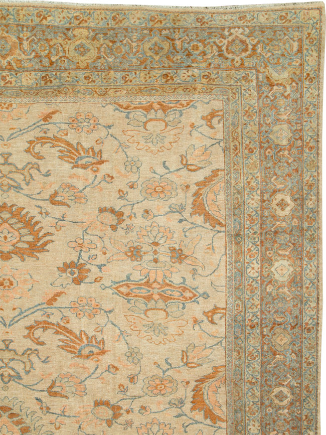 Antique Persian Sultanabad Carpet, No.18068 - Staging