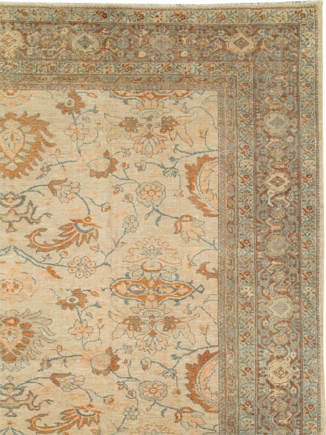 Antique Persian Sultanabad Carpet, No.18068 - Staging