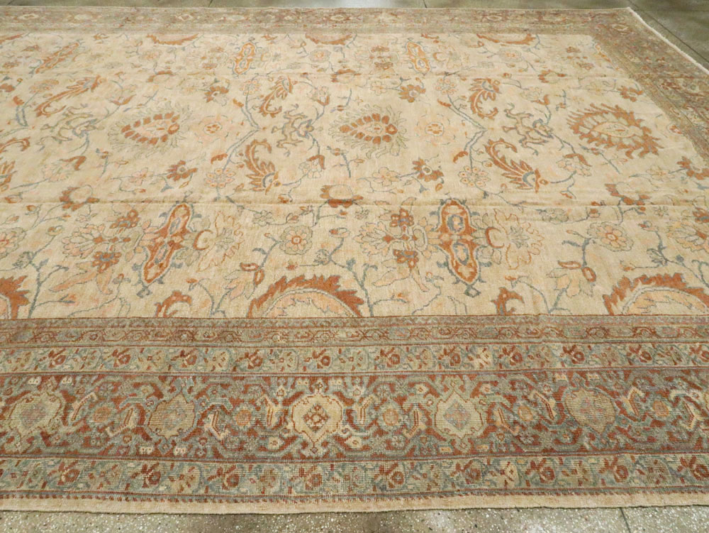 Antique Persian Sultanabad Carpet, No.18068 - Staging
