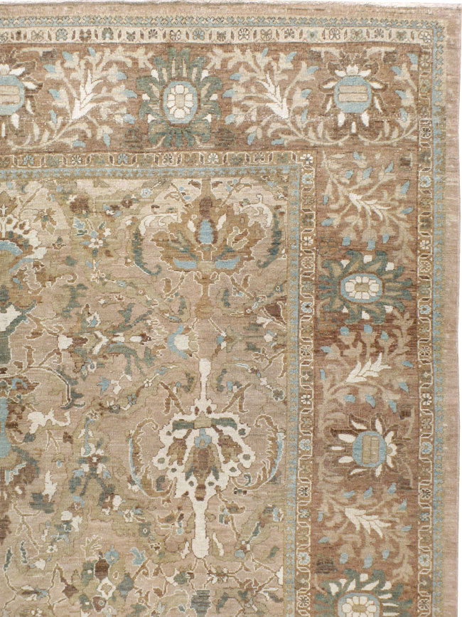 Antique Persian Mahal Carpet, No.18075 - Staging