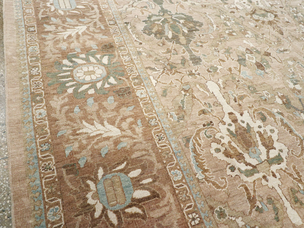 Antique Persian Mahal Carpet, No.18075 - Staging
