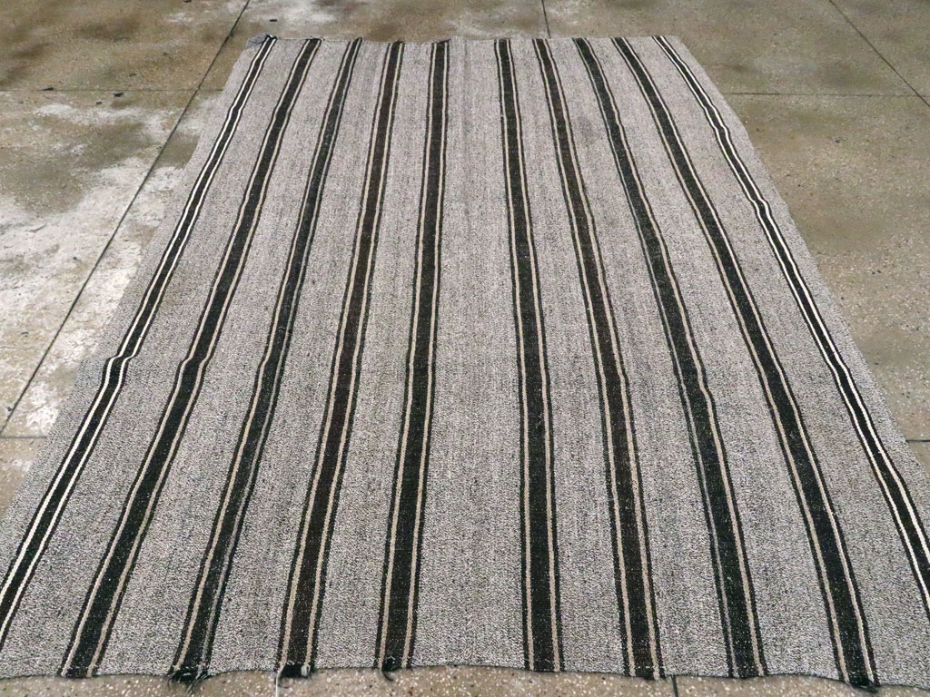 Vintage Turkish Flat-weave Kilim, No.18101 - Staging