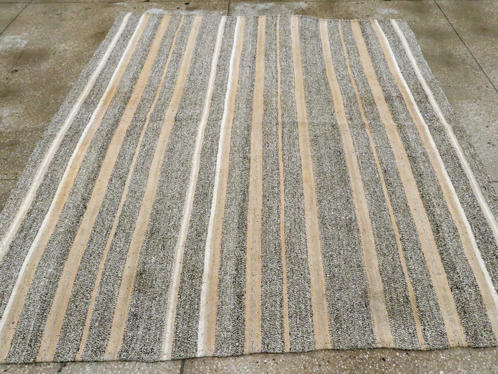 Vintage Turkish Flat-weave Kilim, No.18111 - Staging
