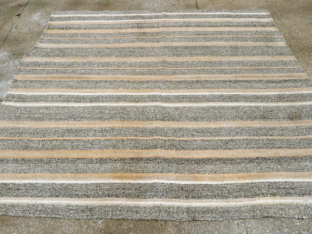 Vintage Turkish Flat-weave Kilim, No.18111 - Staging