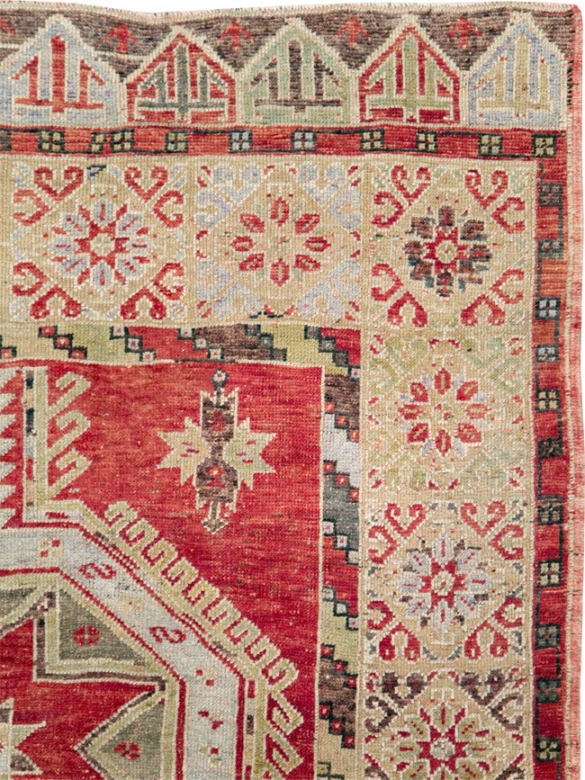 Vintage Turkish Oushak Rug, No.18121 - Staging