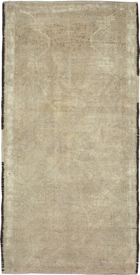 Antique Turkish Oushak Rug, No.18129 - Staging