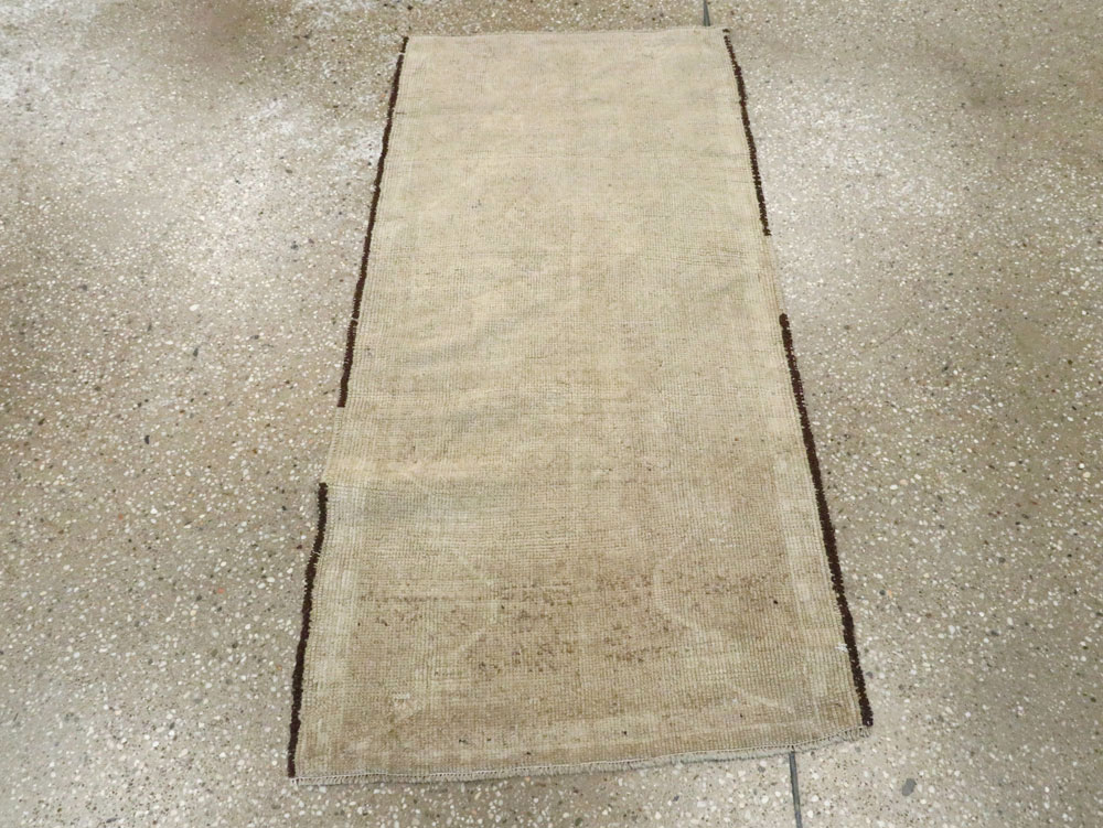 Antique Turkish Oushak Rug, No.18129 - Staging