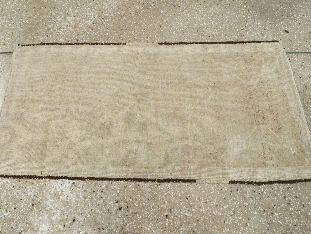 Antique Turkish Oushak Rug, No.18129 - Staging